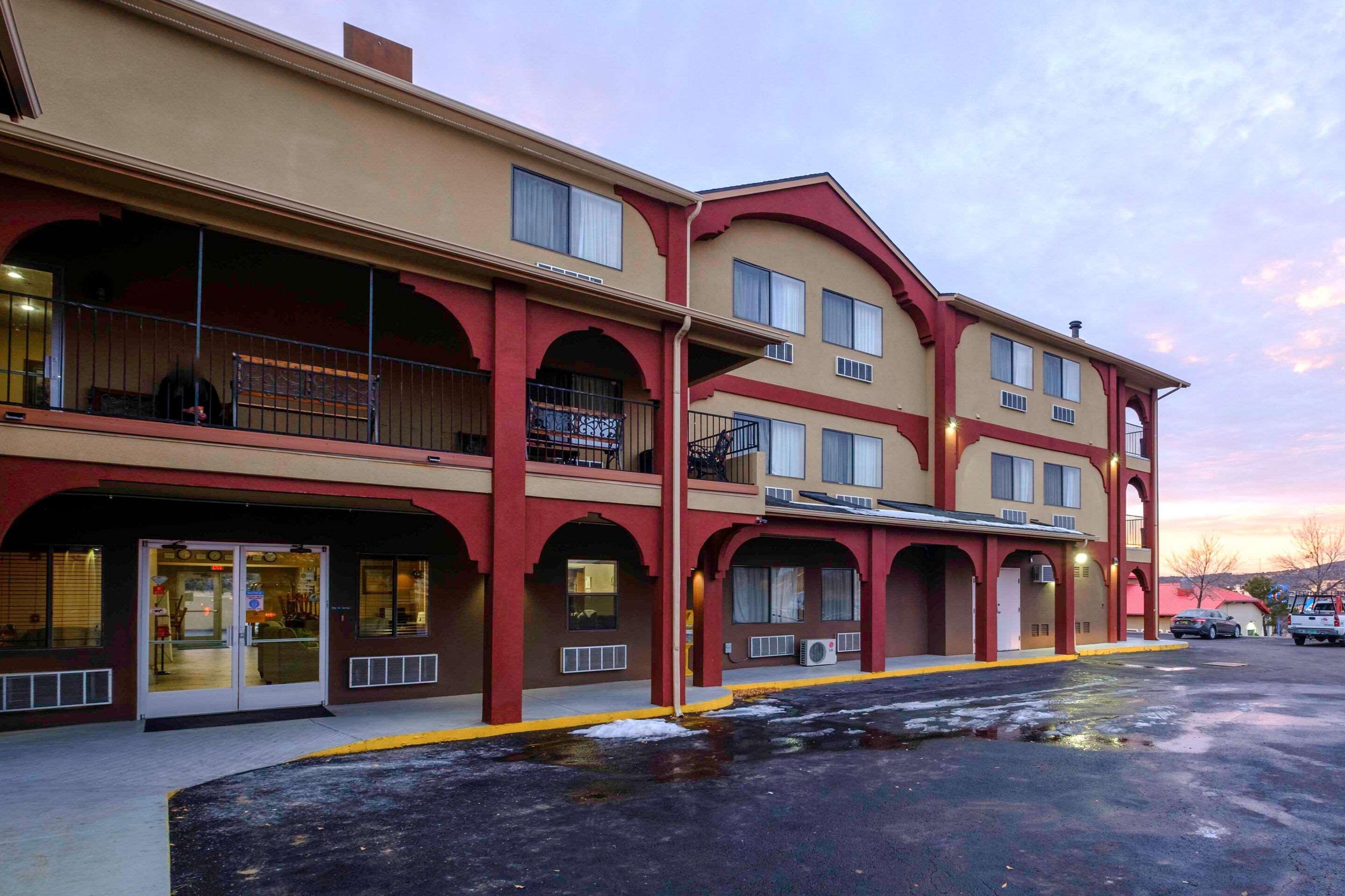 Quality Inn Silver City Exteriör bild